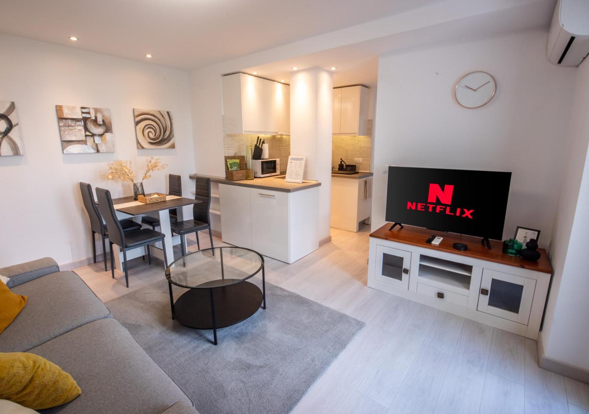 Two Bedroom Within Puerto Banus Marina Marbella
